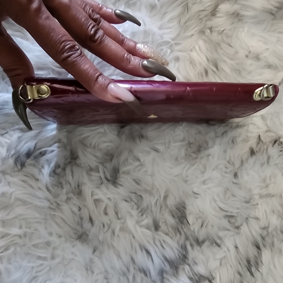 Authentic Louis Vuitton Long Vernis Sarah wallet - Picture 13 of 16